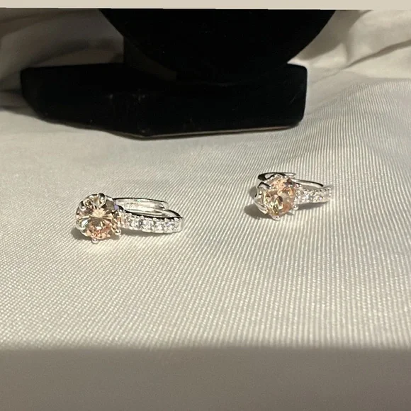 Beautiful Silver and Gold-Toned Hoop Earrings - Picture 5 of 8